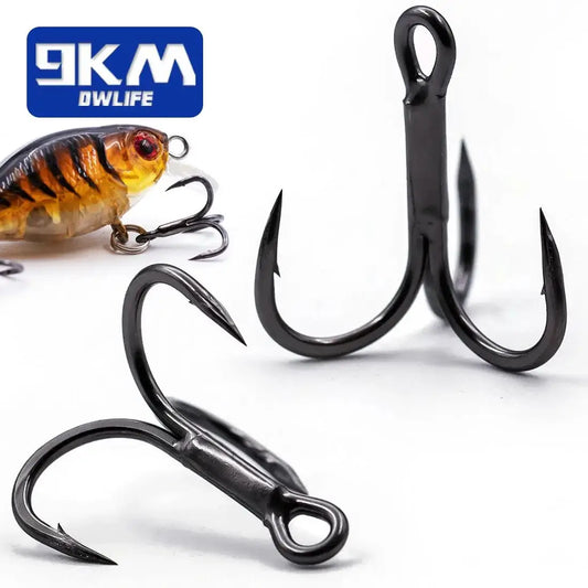 9KM 4X Fishing Treble Hooks close-up, barbed, high-carbon steel, sharp points, suitable for trout, bluefish, and salmon fishing.